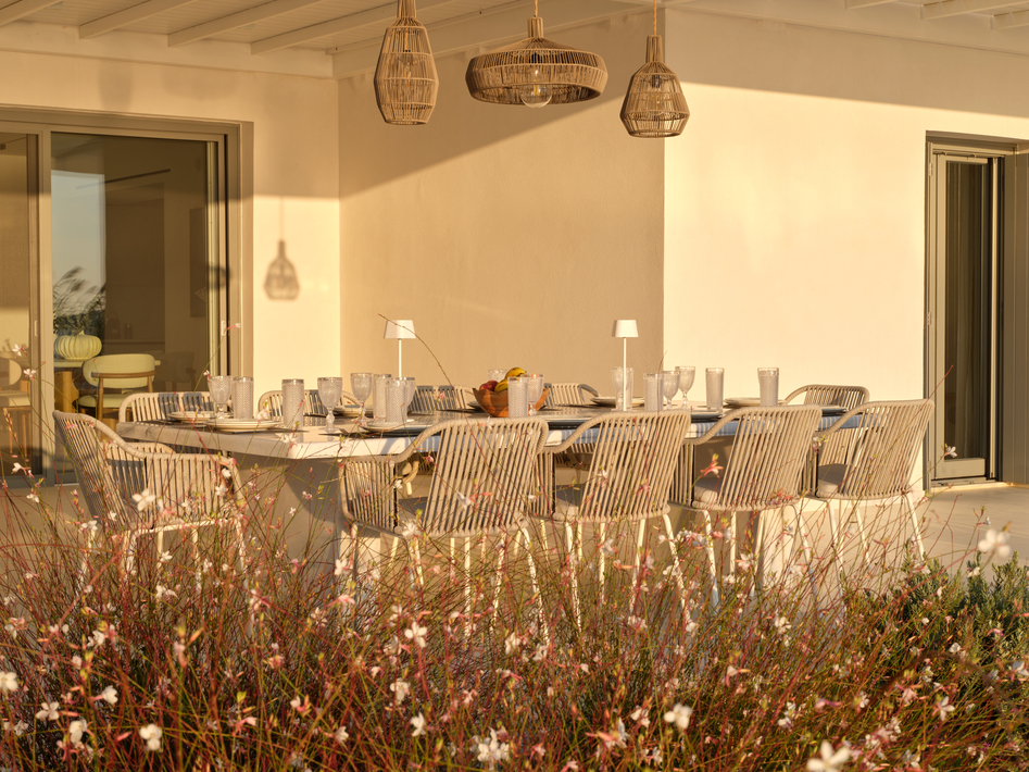 Exterior Dining Table 3