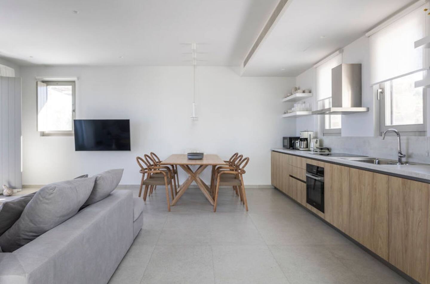 27bd821e-f9d8-4da3-bd5f-ef006f824b03